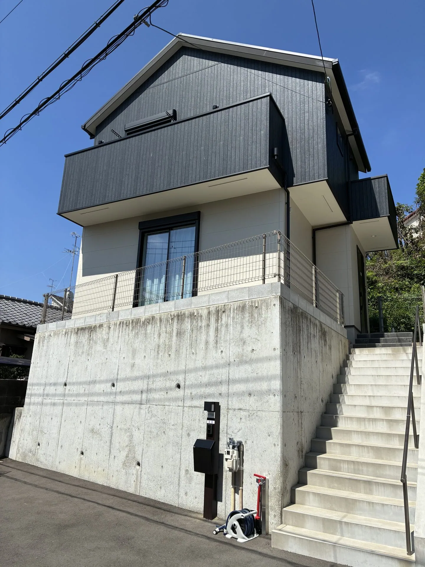 義塾の校舎外観（成田町）